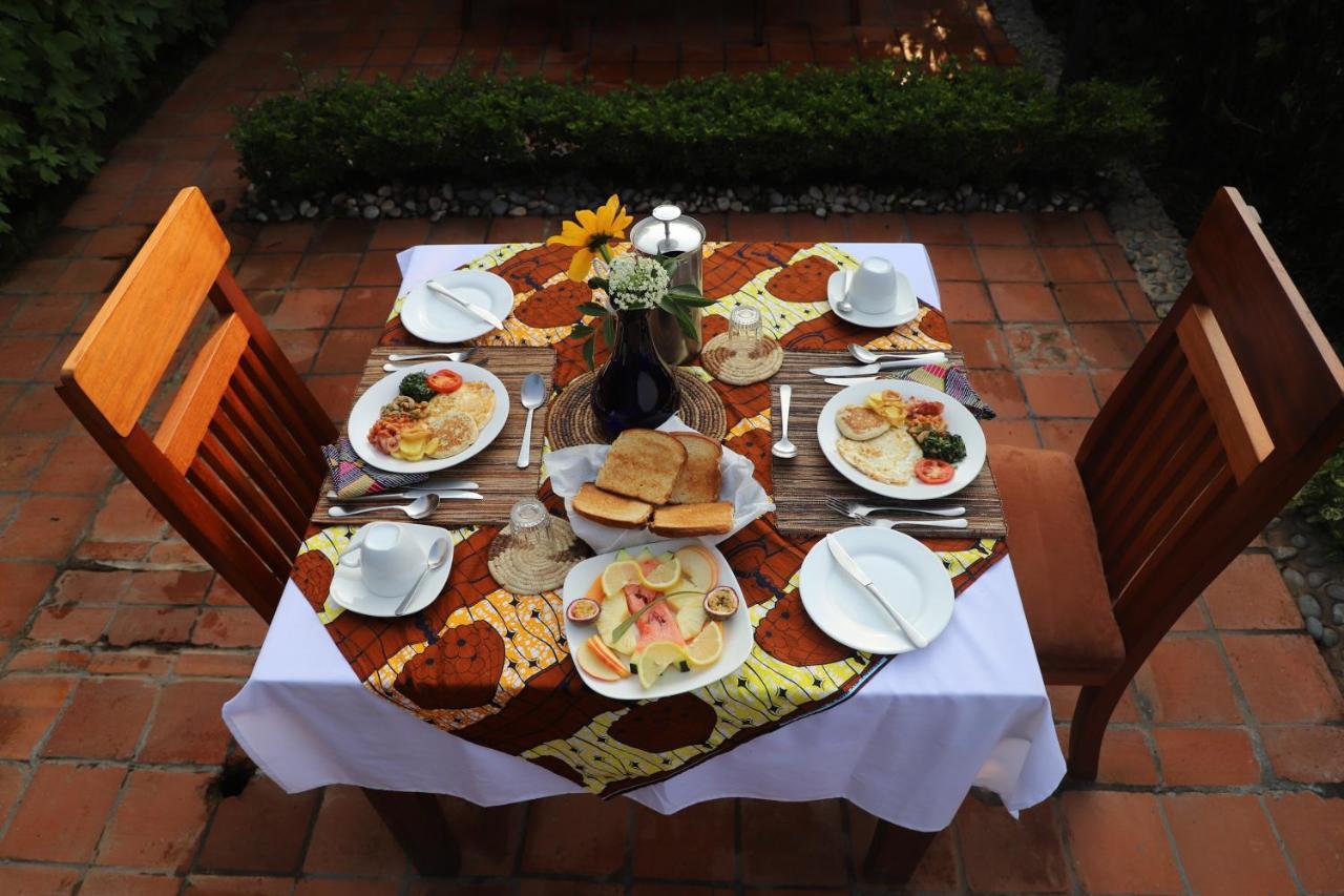 Nkuringo Bwindi Gorilla Lodge Экстерьер фото
