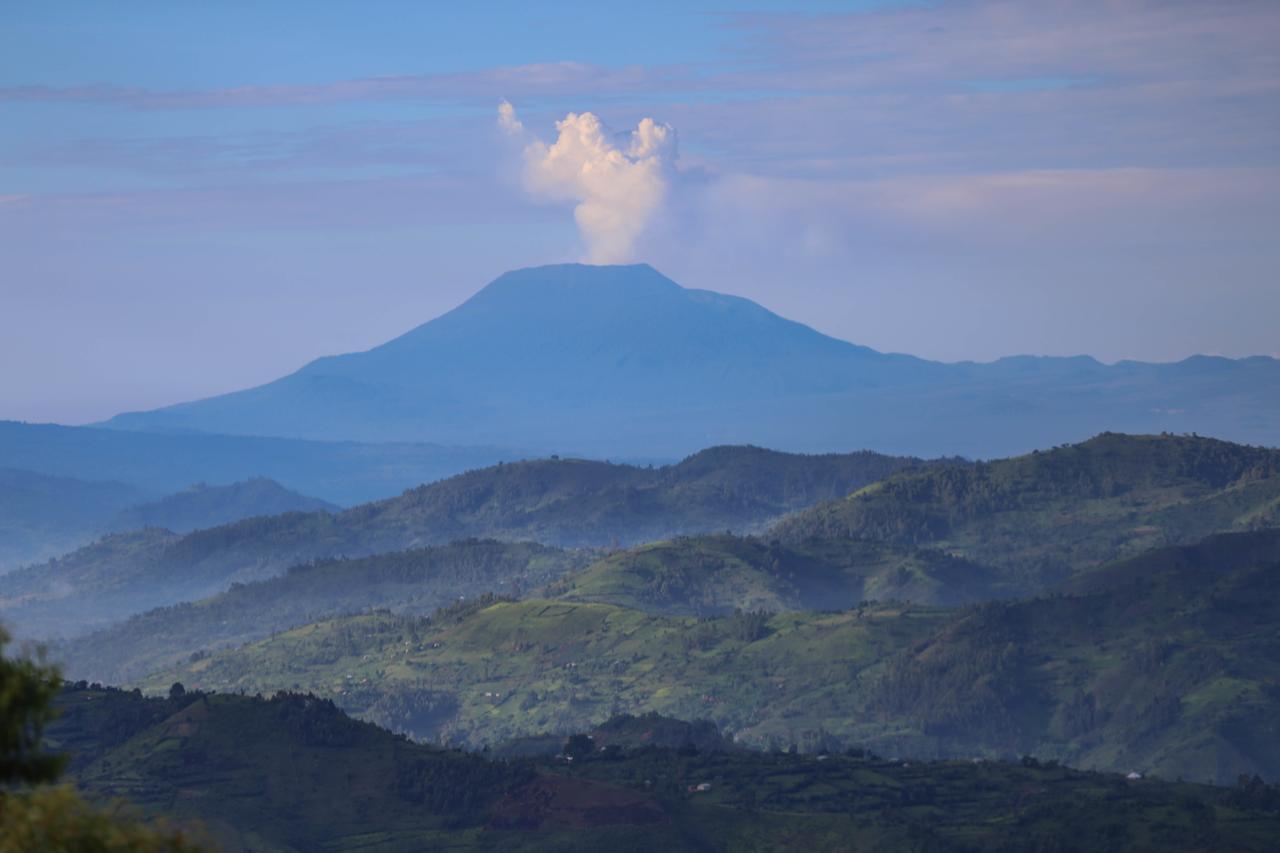 Nkuringo Bwindi Gorilla Lodge Экстерьер фото